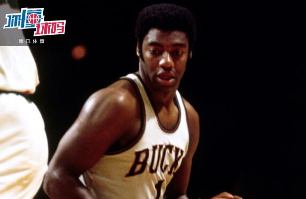 士队内早已 士队内早已